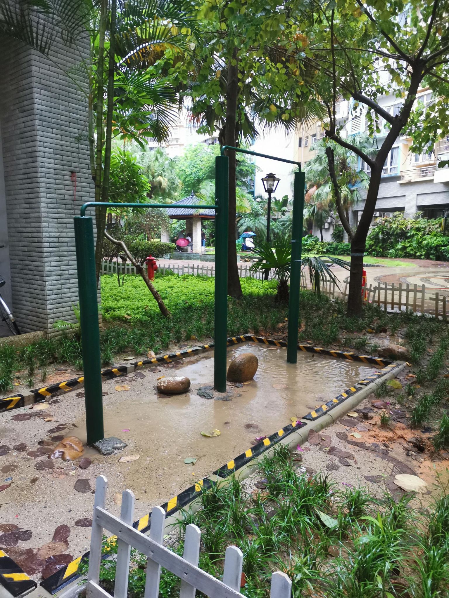 高低杠 黄埔区新邨雅苑小区11号一楼(图10)
