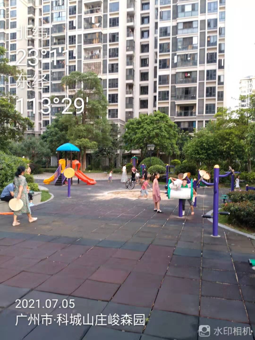 科城山庄峻森园东片硅PU球场项目