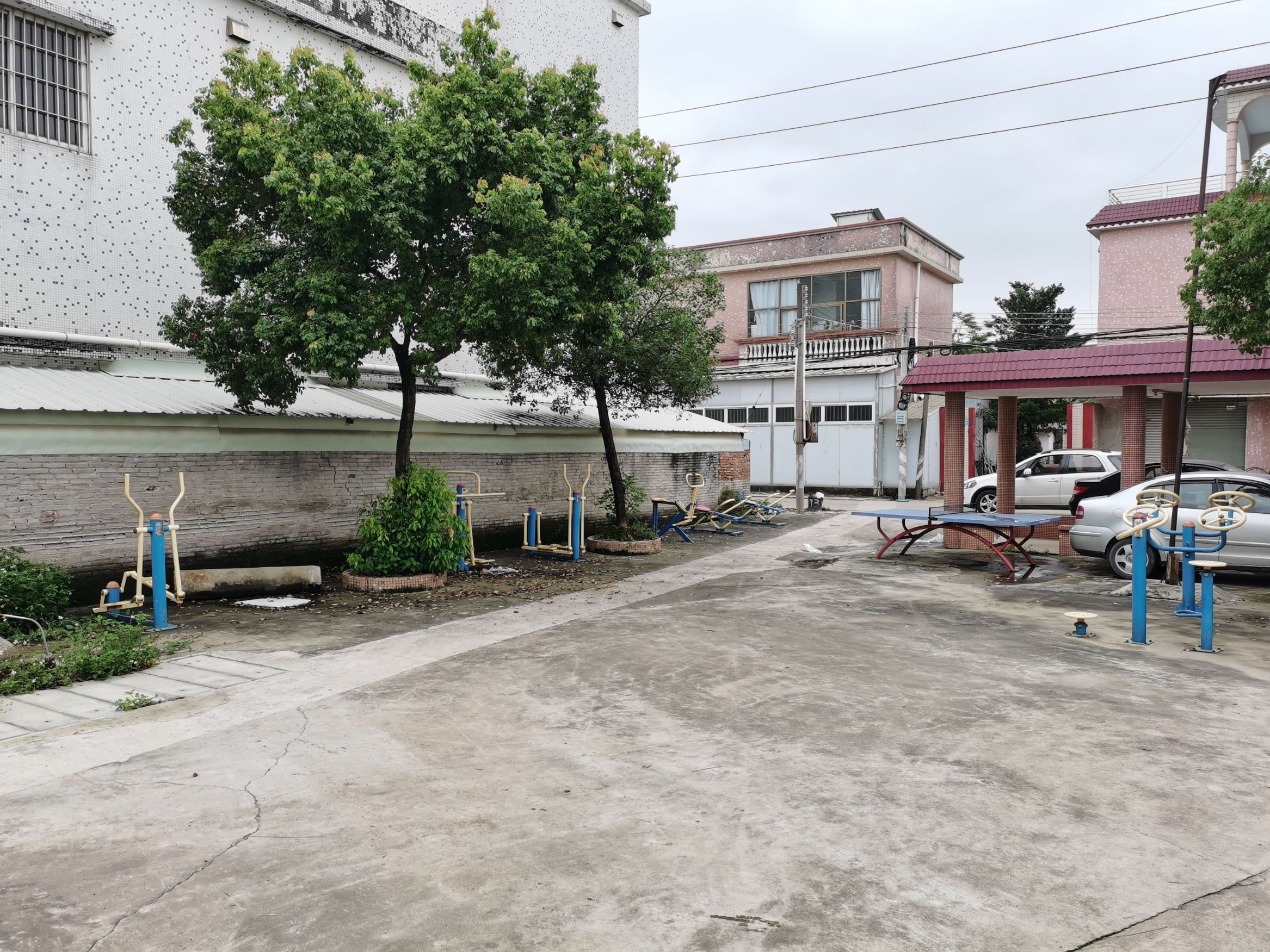 光明威镇文化广场硅PU球场项目(图1)