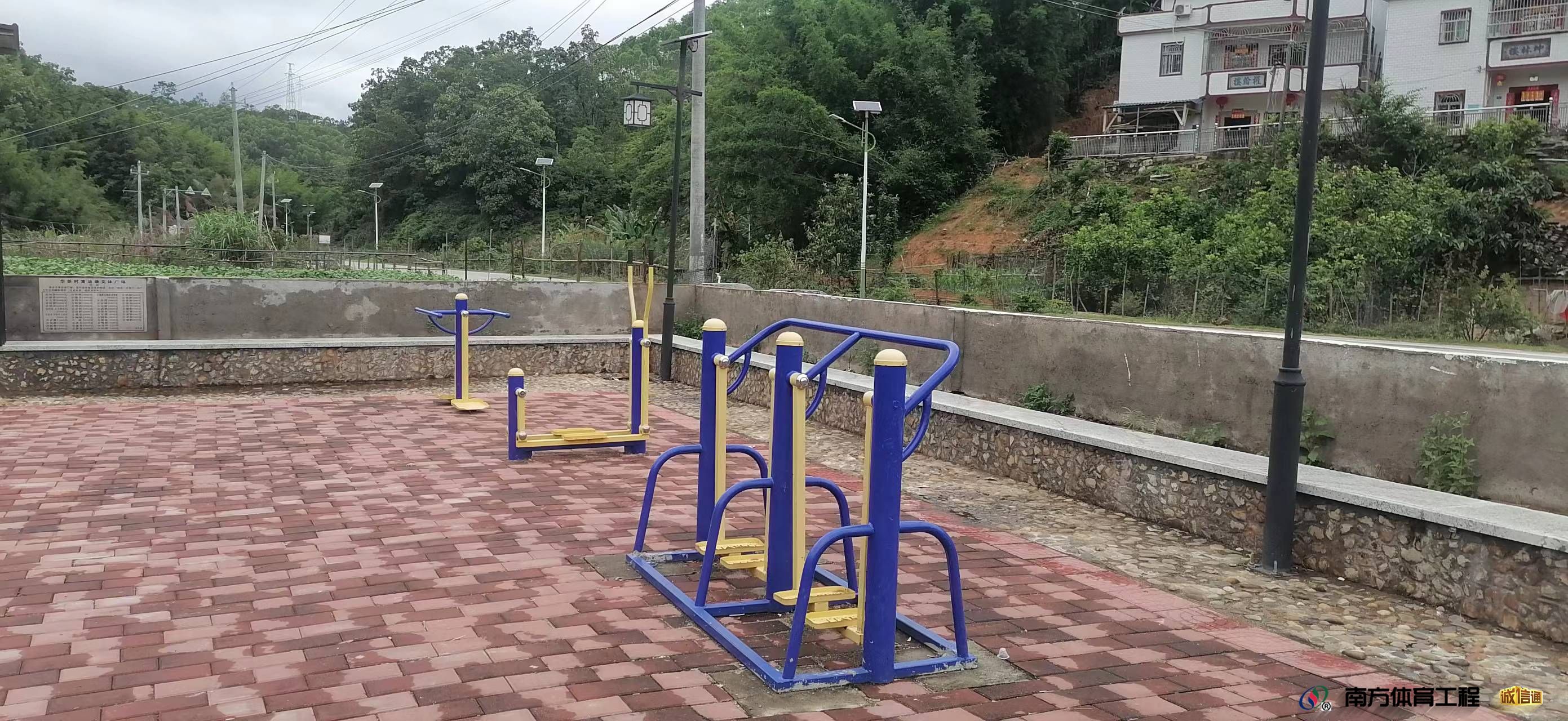 广东省梅州市五华县华阳镇华新村委会华阳镇华新村硅PU球场